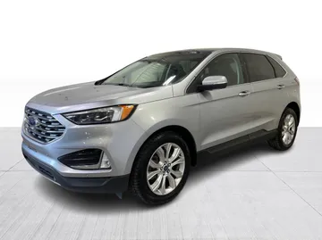 2022 Ford Edge - image 10