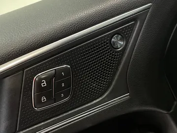 2022 Ford Edge - image 20