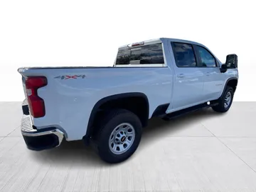 2024 Chevrolet Silverado 3500HD - image 14
