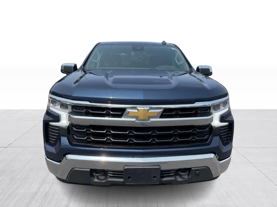 2022 Chevrolet Silverado 1500 — photo 2