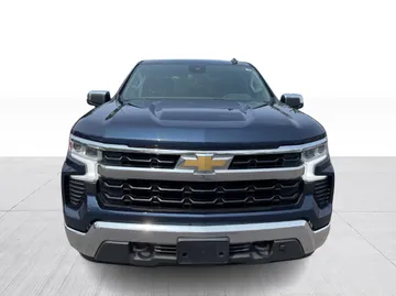 2022 Chevrolet Silverado 1500 - image 2