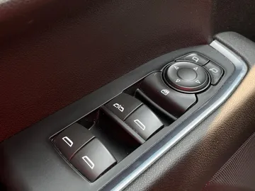 2022 Chevrolet Silverado 1500 - image 24