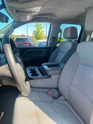 2019 Chevrolet Silverado 1500 LD - image 8