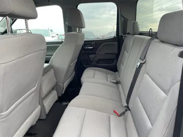 2019 Chevrolet Silverado 1500 LD - image 14