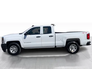 2019 Chevrolet Silverado 1500 LD - image 9