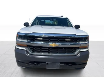 2019 Chevrolet Silverado 1500 LD - image 7