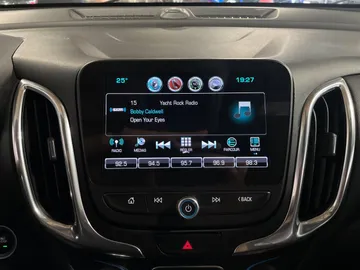 2018 Chevrolet Equinox - image 28