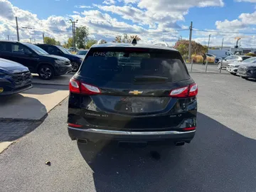 2018 Chevrolet Equinox - image 6