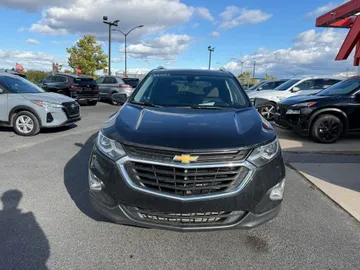 2018 Chevrolet Equinox - image 2