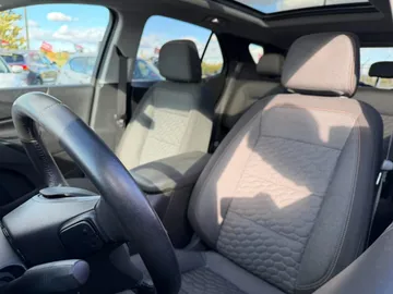 2018 Chevrolet Equinox - image 8