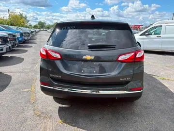 2019 Chevrolet Equinox - image 6