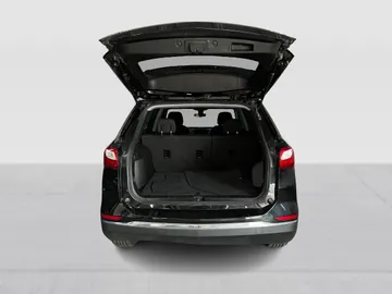 2020 Chevrolet Equinox - image 13