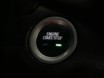 2020 Chevrolet Equinox - image 23