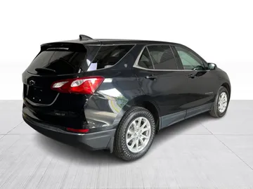 2020 Chevrolet Equinox - image 14
