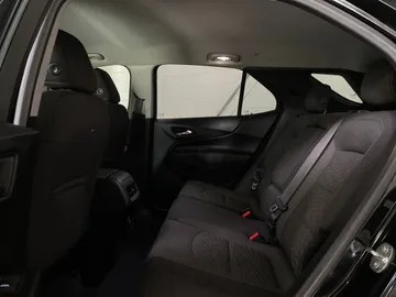 2020 Chevrolet Equinox - image 15