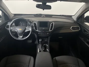 2019 Chevrolet Equinox - image 4