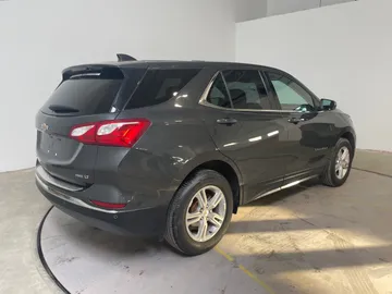 2019 Chevrolet Equinox - image 14