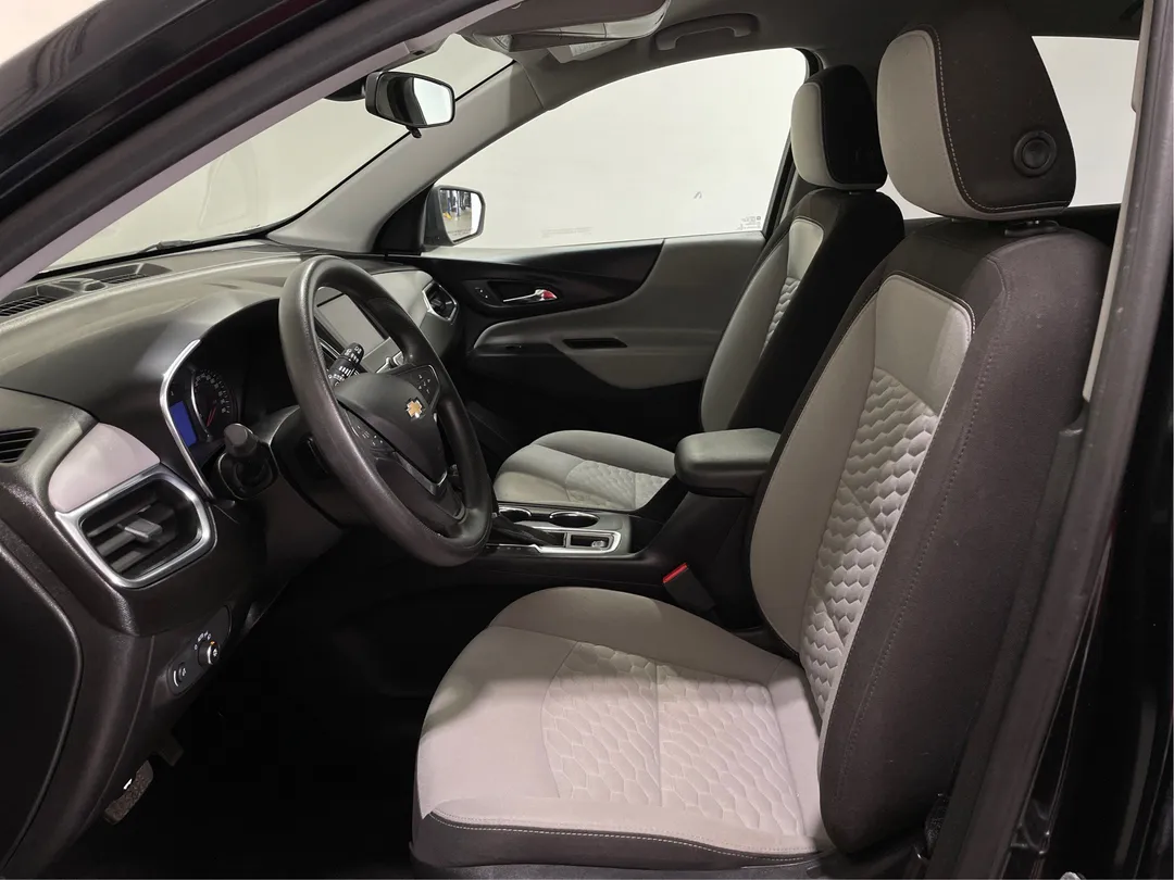 2020 Chevrolet Equinox — photo 3
