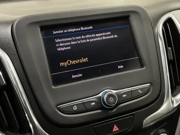 2020 Chevrolet Equinox - image 24