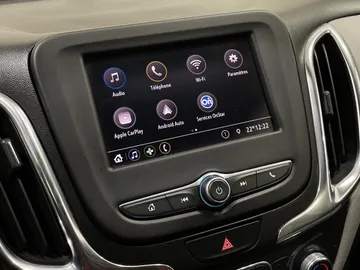 2020 Chevrolet Equinox - image 7