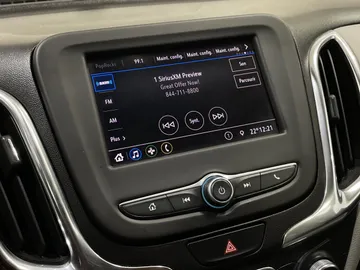 2020 Chevrolet Equinox - image 26