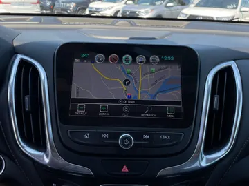 2018 Chevrolet Equinox - image 22