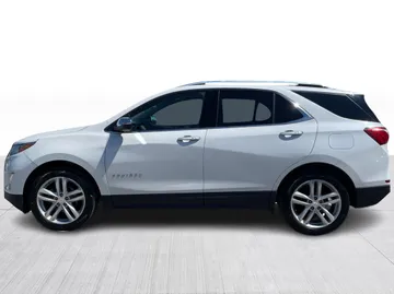 2018 Chevrolet Equinox - image 11