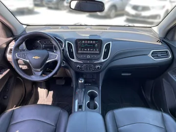 2018 Chevrolet Equinox - image 4