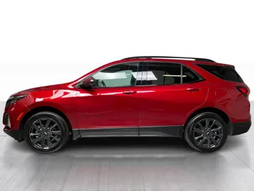 2022 Chevrolet Equinox - image 10