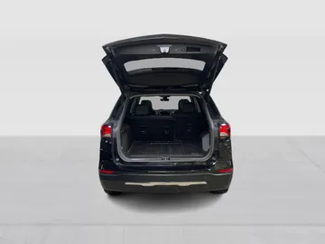 2022 Chevrolet Equinox - image 14