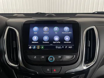 2022 Chevrolet Equinox - image 8