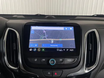 2022 Chevrolet Equinox - image 24