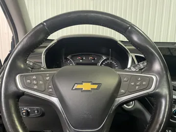 2022 Chevrolet Equinox - image 19