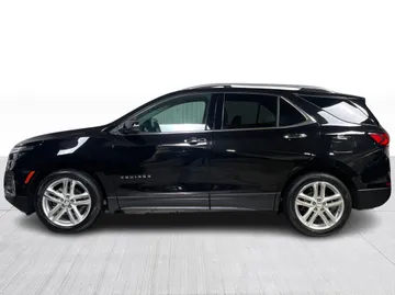 2022 Chevrolet Equinox - image 11