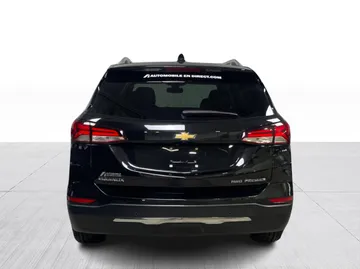 2022 Chevrolet Equinox - image 13