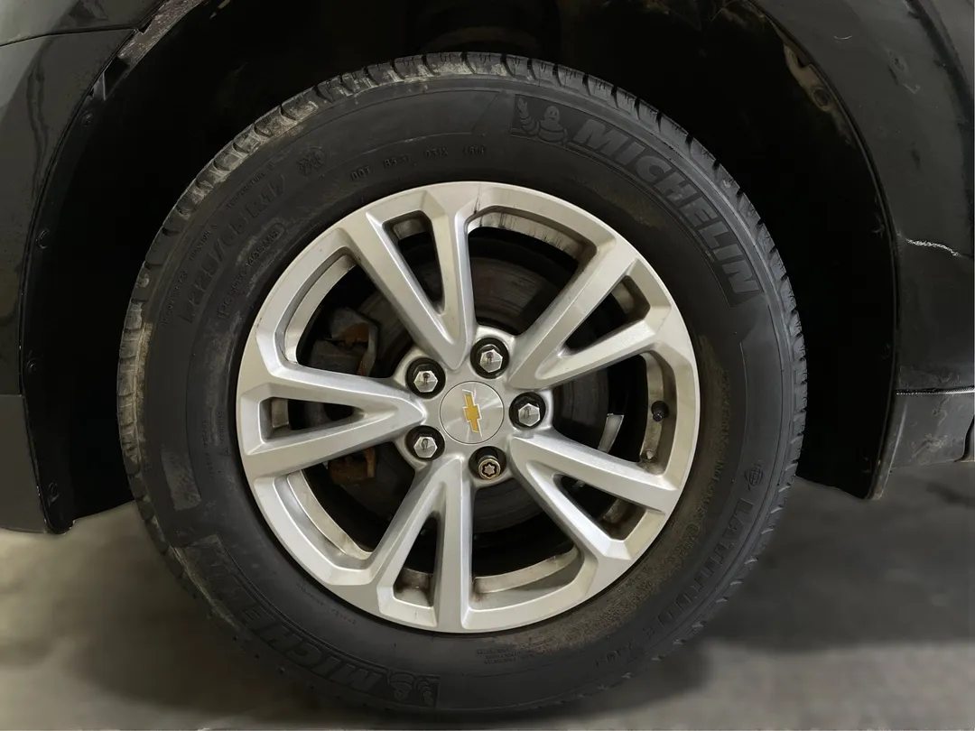 2017 Chevrolet Equinox — photo 5