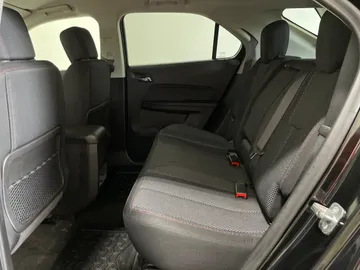 2017 Chevrolet Equinox - image 14