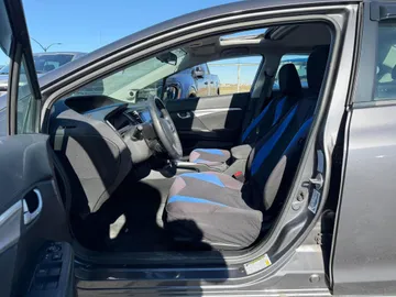 2015 Honda Civic - image 8