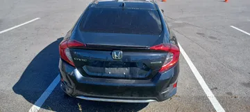 2020 Honda Civic - image 6