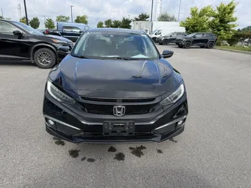 2019 Honda Civic - image 2