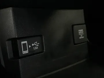 2020 Honda Civic - image 28