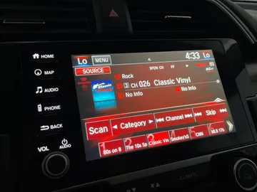 2020 Honda Civic - image 31