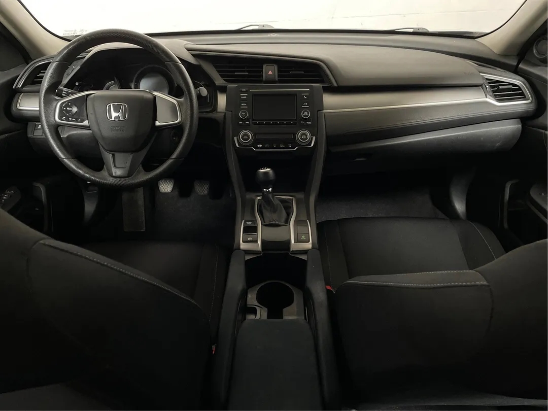 2017 Honda Civic — photo 4