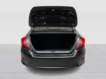 2017 Honda Civic - image 11