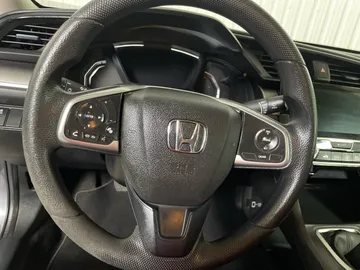 2017 Honda Civic - image 15