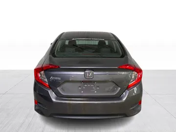 2017 Honda Civic - image 10