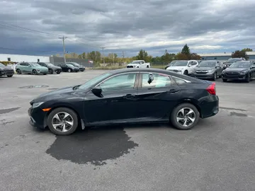 2019 Honda Civic - image 4