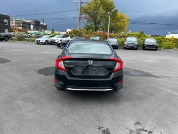 2019 Honda Civic - image 6
