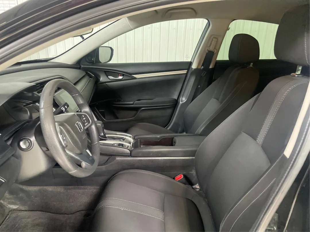2018 Honda Civic — photo 3