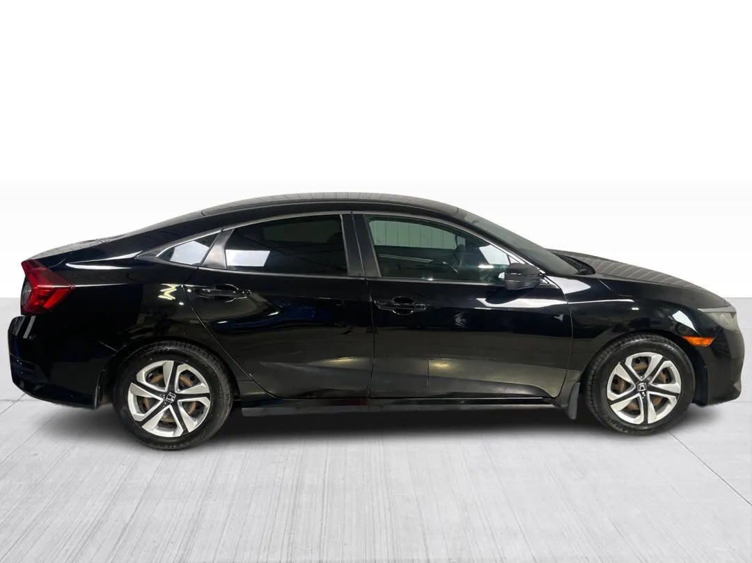 2018 Honda Civic — photo 2